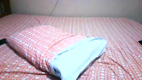 Snapshot of nofacebaby_ chatting on November 8, 2025, 3:39 am nofacebaby_ online show from November 8, 2025, 3:39 am