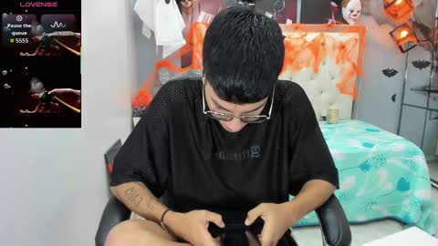 Noha Scott online show from October 22, 2025, 11:37 pm