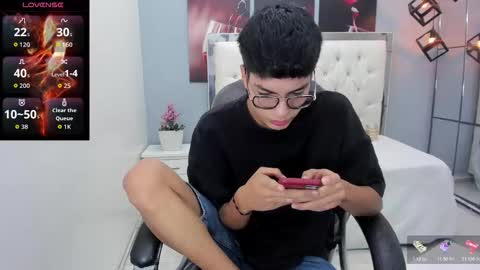 Snapshot of noha_scott chatting on March 3, 2026, 11:43 pm Noha Scott online show from March 3, 2026, 11:43 pm