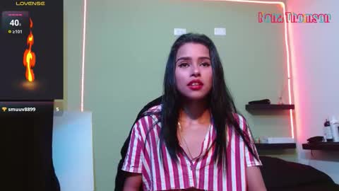 Noha Thomson online show from September 13, 2025, 10:53 pm