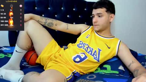 Snapshot of noha_white chatting on February 10, 2025, 6:13 pm Noha online show from February 10, 2025, 6:13 pm