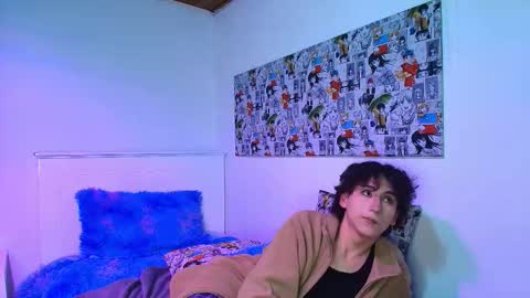 maxie online show from October 21, 2025, 5:19 am