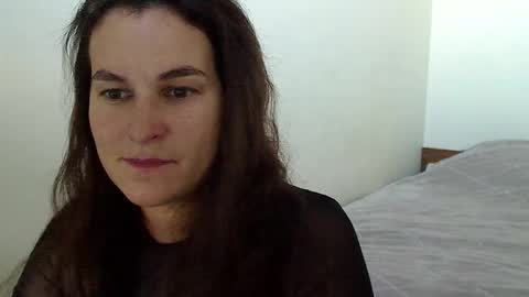 Snapshot of noirangel_ chatting on October 20, 2025, 5:08 am noirangel_ online show from October 20, 2025, 5:08 am