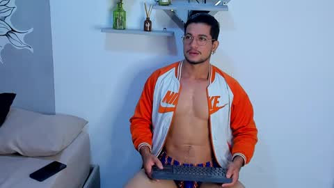 Im Nolan  online show from June 2, 2026, 11:34 am