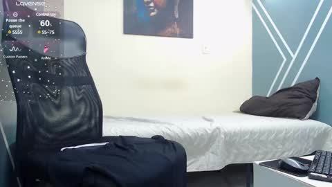 Snapshot of nolan_twink chatting on February 20, 2025, 9:09 pm Nolan online show from February 20, 2025, 9:09 pm