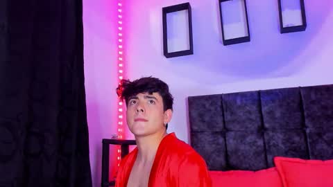 Nolan  online show from November 2, 2025, 7:16 pm