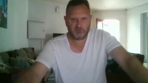 Nollie online show from November 3, 2025, 4:58 am