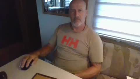 nomadfreedom online show from December 4, 2024, 1:42 pm