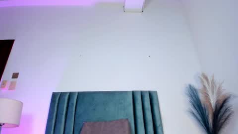 Nora Da Silva online show from March 11, 2025, 12:44 am