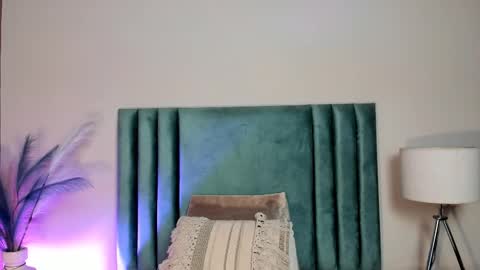 Nora Da Silva online show from January 10, 2026, 12:56 am