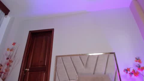 Snapshot of nora_dasilva chatting on February 3, 2026, 2:53 am Nora Da Silva online show from February 3, 2026, 2:53 am