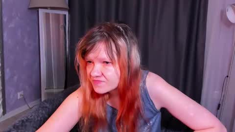 Snapshot of nora_lovvv chatting on September 10, 2025, 10:04 am Nora online show from September 10, 2025, 10:04 am