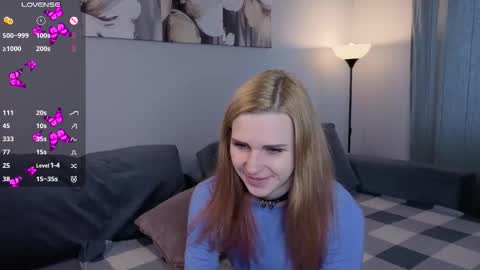 Snapshot of noradunn chatting on October 25, 2025, 11:07 am Elina online show from October 25, 2025, 11:07 am