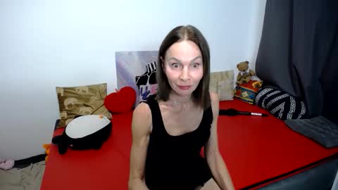 Snapshot of noraohgreys chatting on September 16, 2025, 6:31 pm Nora online show from September 16, 2025, 6:31 pm