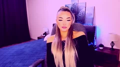 Snapshot of norasun chatting on November 11, 2025, 5:24 pm NoraSun online show from November 11, 2025, 5:24 pm