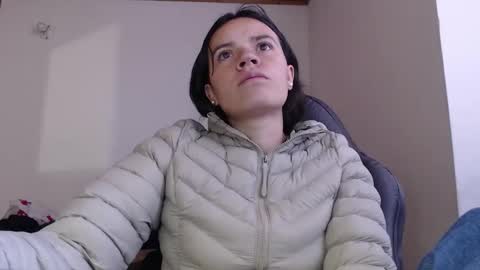 noreen_ online show from December 17, 2025, 3:40 pm