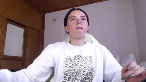 noreen_ online show from March 9, 2026, 7:29 pm