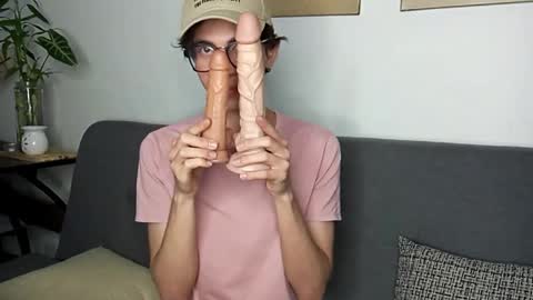 Snapshot of norehg__ chatting on September 14, 2025, 11:59 pm Norehg online show from September 14, 2025, 11:59 pm