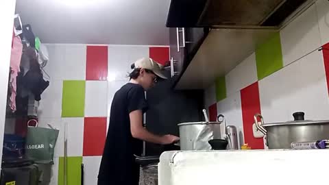 Snapshot of norehg__ chatting on September 24, 2025, 8:39 am Norehg online show from September 24, 2025, 8:39 am