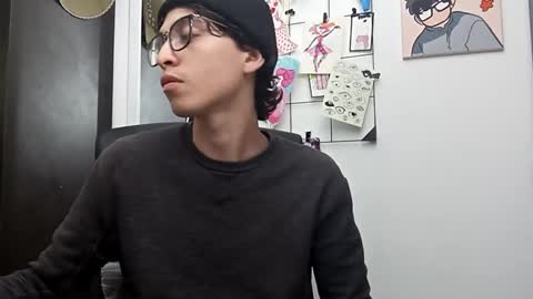 Snapshot of norehg__ chatting on October 28, 2025, 9:17 pm Norehg online show from October 28, 2025, 9:17 pm