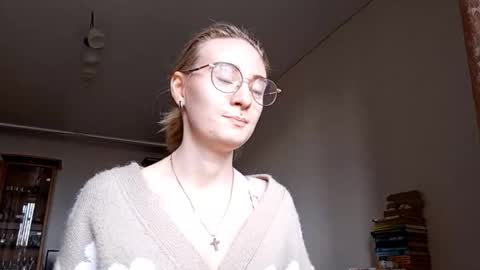 Snapshot of norinebaeza chatting on October 12, 2025, 6:01 am Lola online show from October 12, 2025, 6:01 am