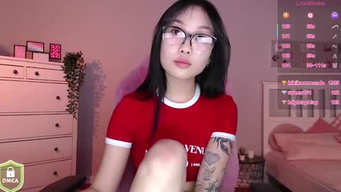 Snapshot of norma_blum chatting on March 4, 2025, 4:17 am eva online show from March 4, 2025, 4:17 am