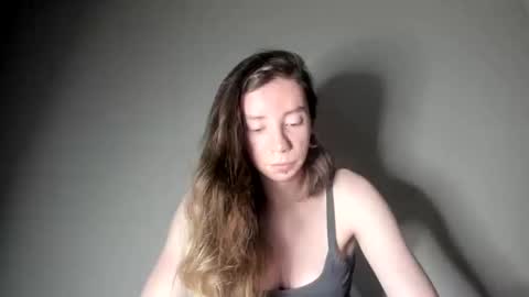 Snapshot of nortar9766 chatting on December 8, 2024, 10:25 pm Emily snow online show from December 8, 2024, 10:25 pm