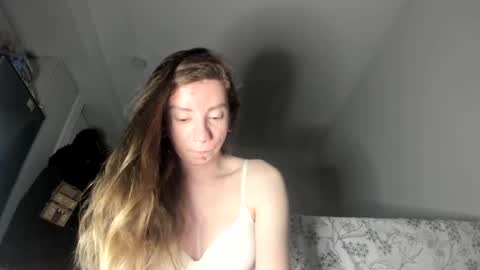 Snapshot of nortar9766 chatting on February 14, 2025, 5:19 am Emily snow online show from February 14, 2025, 5:19 am