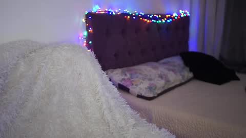 Tina online show from January 12, 2026, 7:08 pm