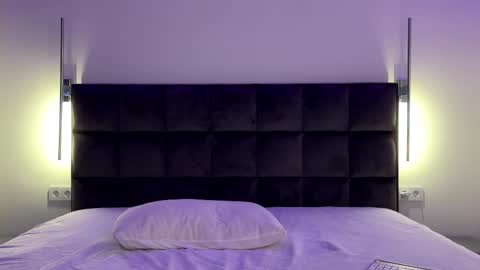 Snapshot of notelis chatting on October 27, 2025, 1:04 pm Goldie online show from October 27, 2025, 1:04 pm