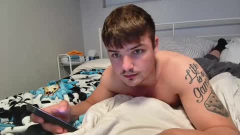Snapshot of notoribliss chatting on September 29, 2025, 3:22 am Riley online show from September 29, 2025, 3:22 am