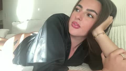 Snapshot of notsosweet21 chatting on September 28, 2025, 9:53 pm nellyxoxo online show from September 28, 2025, 9:53 pm