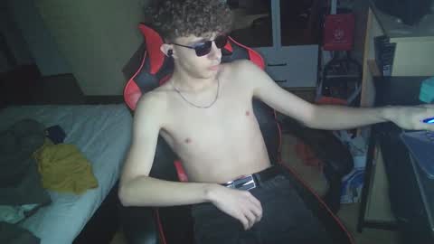 Snapshot of notspace_721128 chatting on February 12, 2025, 5:48 pm NotSpace online show from February 12, 2025, 5:48 pm