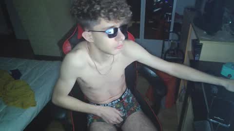 Snapshot of notspace_721128 chatting on February 12, 2025, 9:43 pm NotSpace online show from February 12, 2025, 9:43 pm