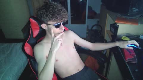 Snapshot of notspace_721128 chatting on March 2, 2025, 9:01 pm NotSpace online show from March 2, 2025, 9:01 pm