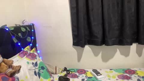 Snapshot of nova21127 chatting on November 4, 2025, 4:22 am NOVA online show from November 4, 2025, 4:22 am