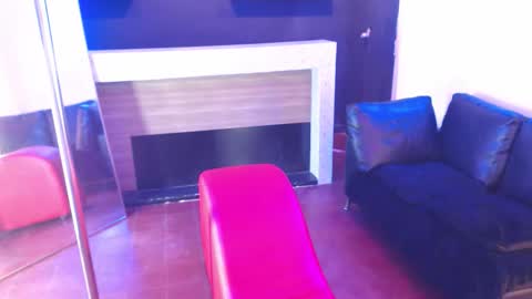 Snapshot of nova_salvadore chatting on January 15, 2026, 3:33 am Nova Salvatore online show from January 15, 2026, 3:33 am