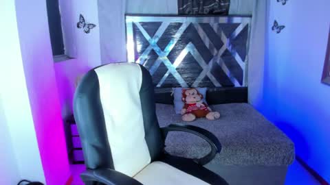 Snapshot of nova_sex1 chatting on June 30, 2026, 9:49 pm nova online show from June 30, 2026, 9:49 pm