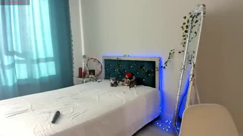 Nova online show from September 22, 2025, 10:39 am