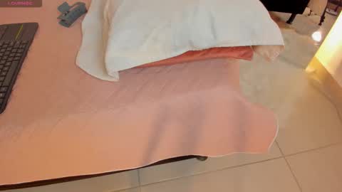 novasilk online show from March 21, 2026, 6:11 pm