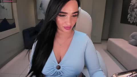 Nova online show from October 4, 2025, 8:07 pm