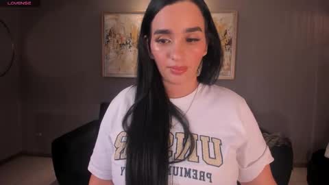 Nova online show from October 20, 2025, 9:04 pm