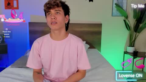 NovayBrian online show from October 9, 2025, 4:43 am