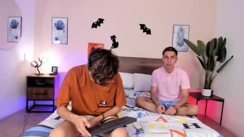 NovayBrian online show from November 3, 2025, 4:36 am