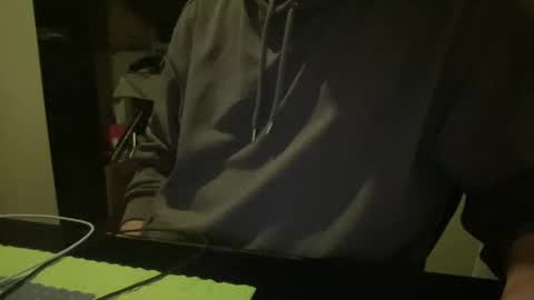 Snapshot of novio_muyalto chatting on November 7, 2025, 11:49 pm novio_muyalto online show from November 7, 2025, 11:49 pm