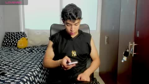 Noxx  online show from January 15, 2026, 7:06 pm