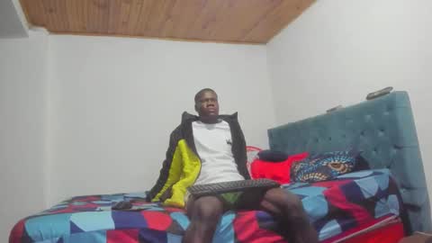 nreus online show from November 4, 2025, 4:00 am