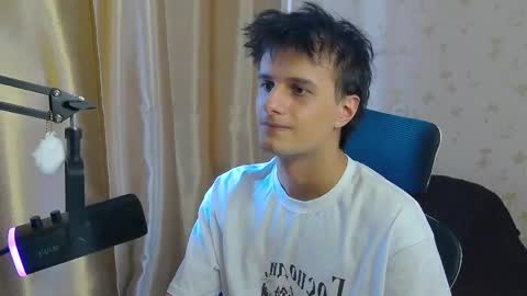 Nuar X online show from April 17, 2026, 1:47 pm