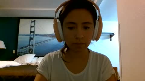 Snapshot of nudecosmetics chatting on October 21, 2025, 5:19 am Gigi Bloom online show from October 21, 2025, 5:19 am