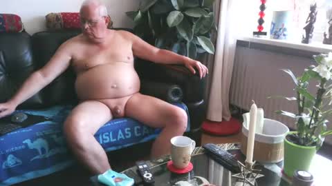 Nudejohn online show from July 29, 2026, 9:29 am
